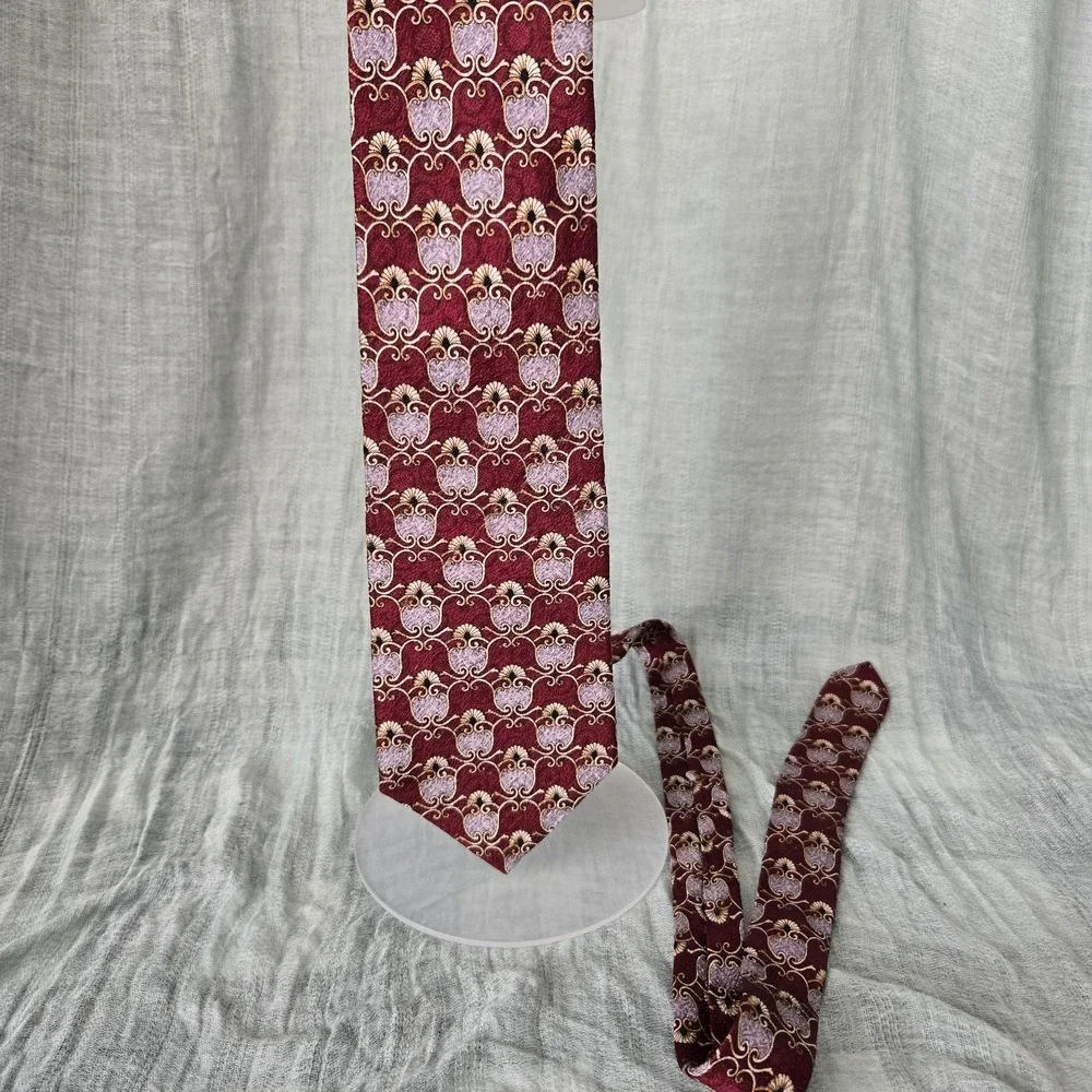Pierre Cardin VTG‎ 100% Silk Men's Neck Tie Made in the USA Classic 60